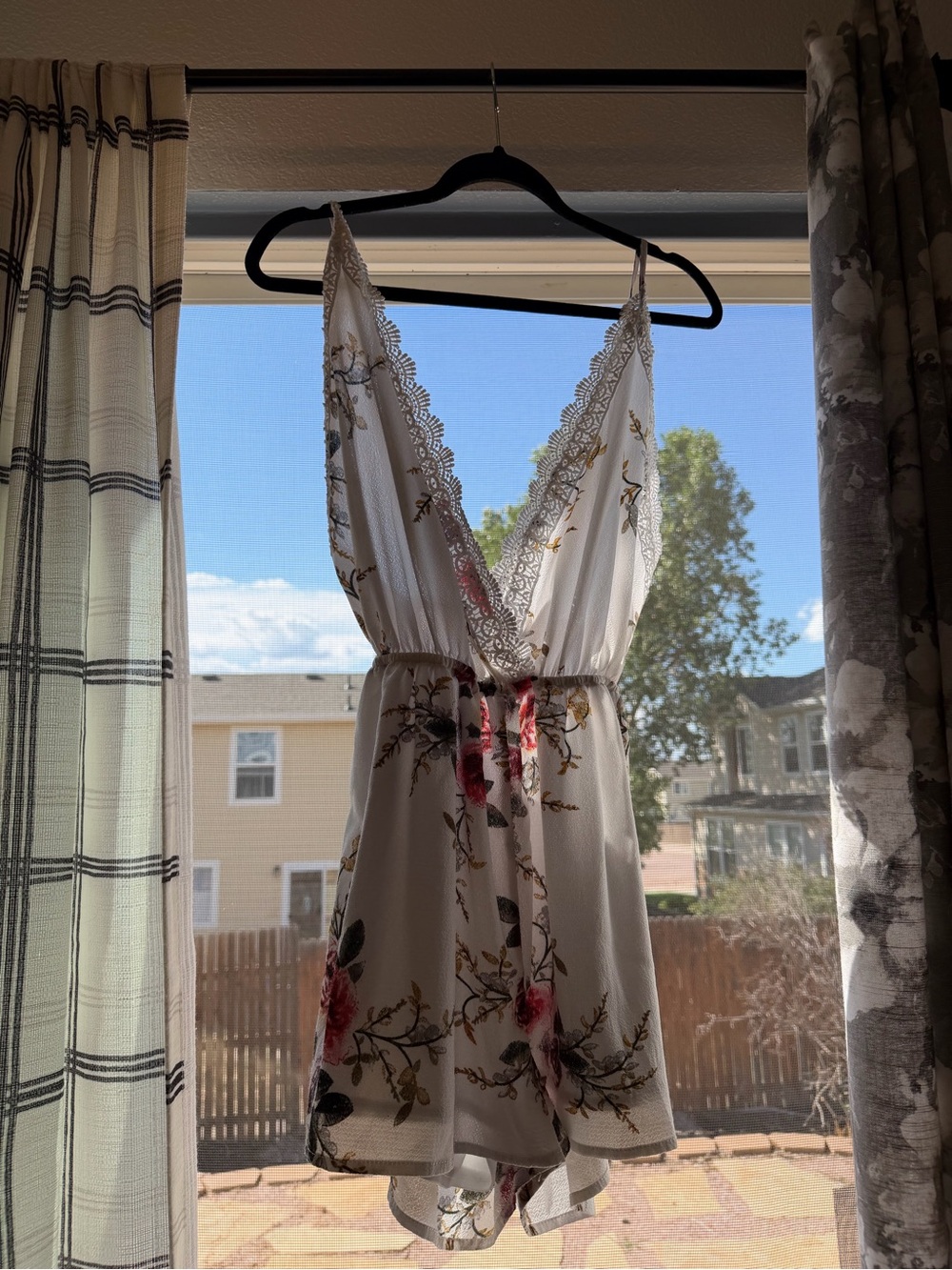 Ivory Floral Lace-Trim Romper with Pink Accents